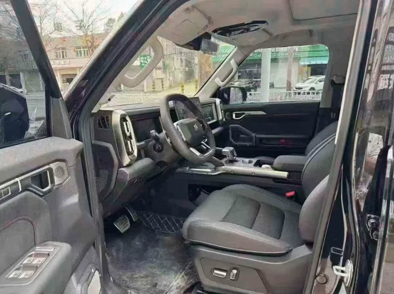 奇瑞捷途 后面外观一