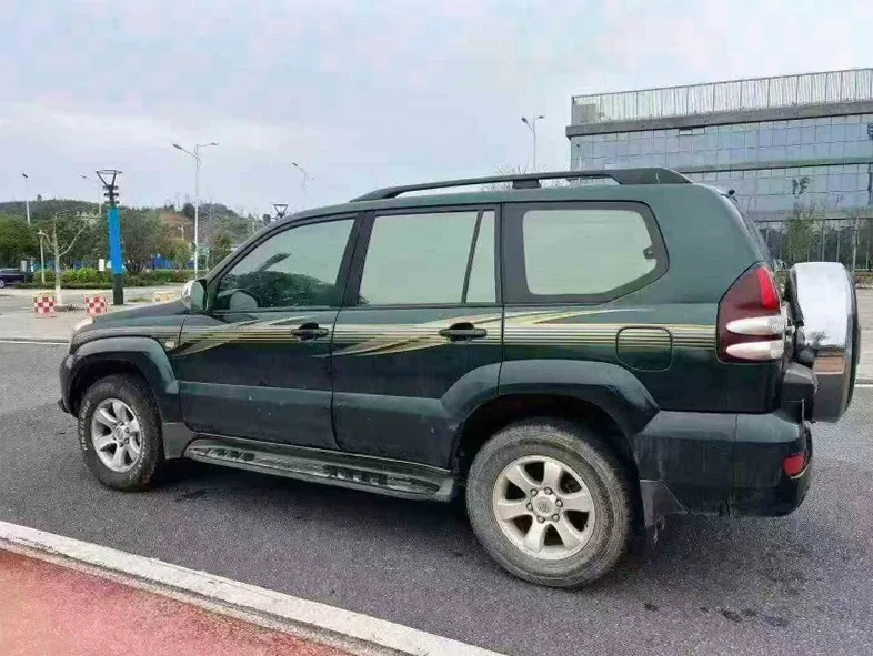 丰田普拉多 内饰后排