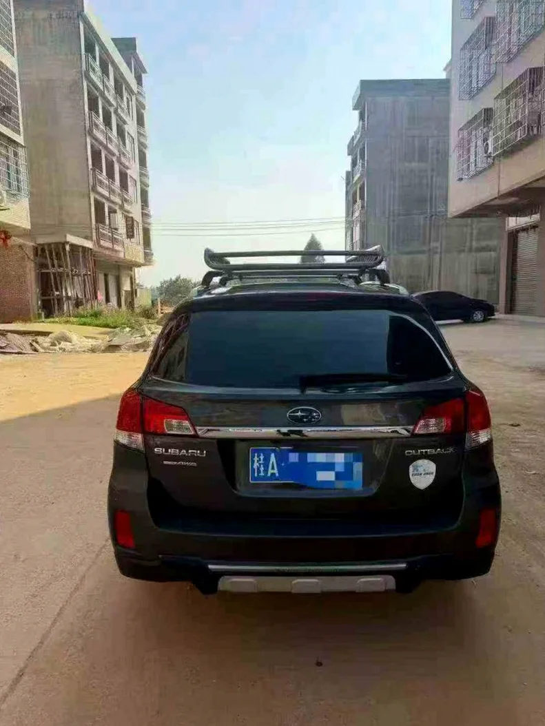 斯巴鲁傲虎 驾驶室