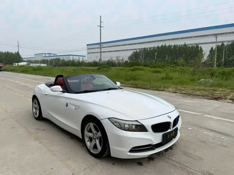 宝马Z4 正面外观三