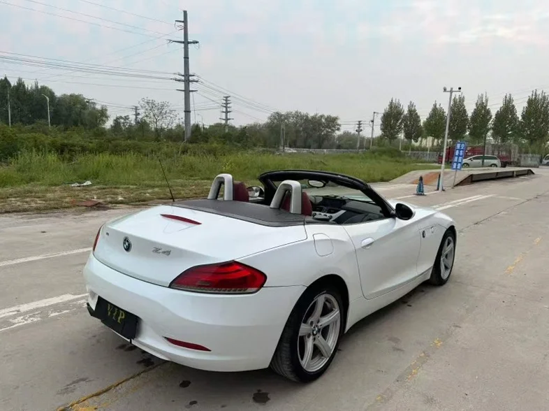 宝马Z4 内饰后排