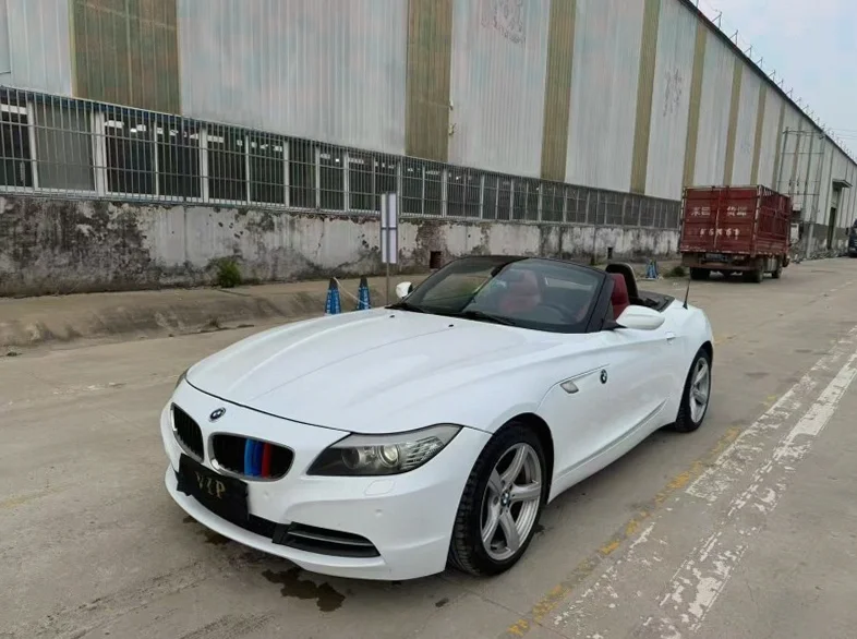 宝马Z4 正面外观二