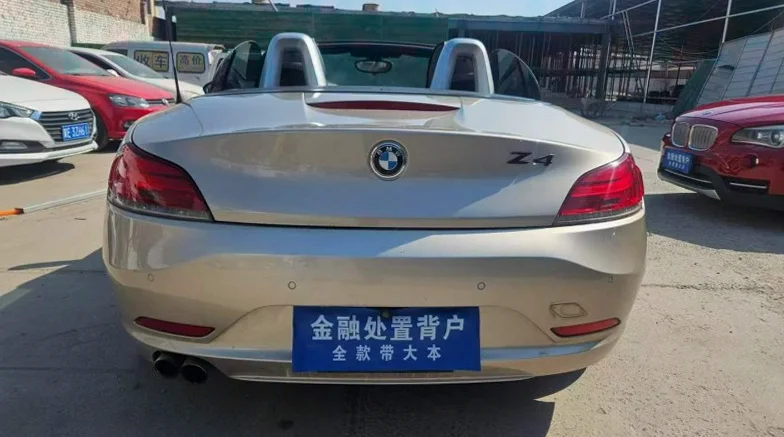 宝马Z4 内饰后排