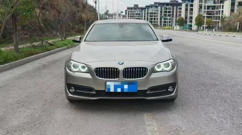 15年宝马520Li