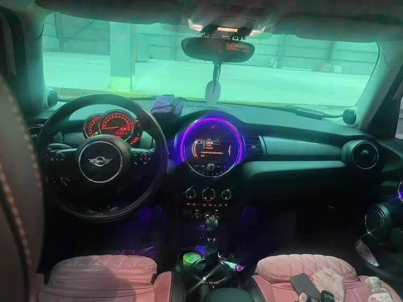 宝马迷你 后面外观三