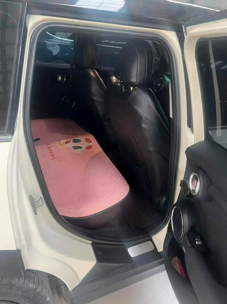 宝马迷你 后面外观一