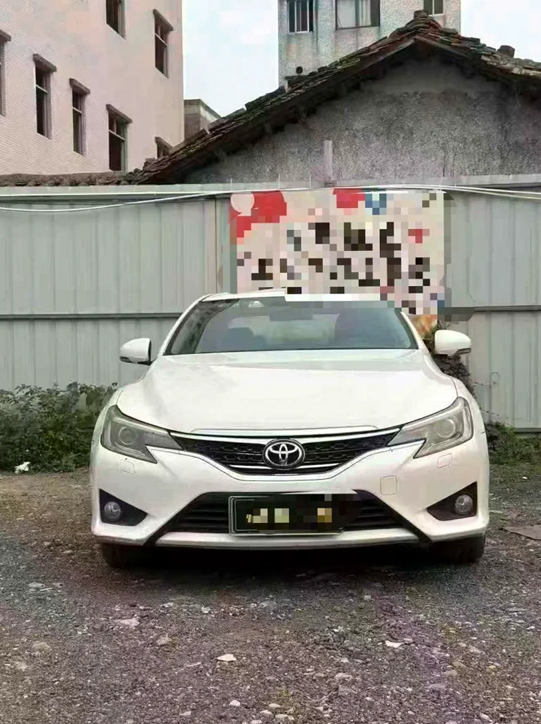 15年丰田锐志2.5V