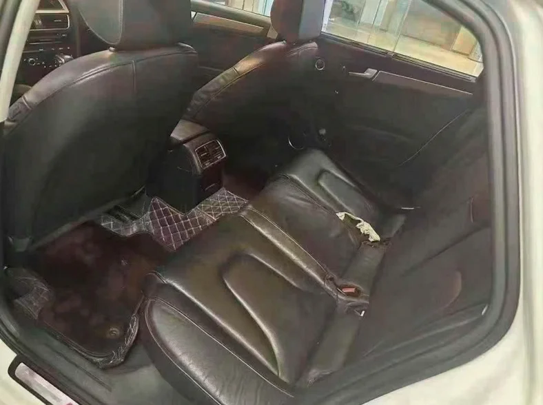 奥迪A4L 后面外观二