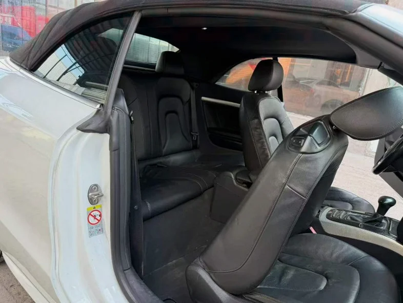 奥迪A5 后面外观三