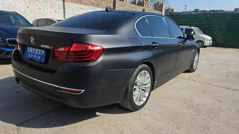 宝马5系 内饰后排