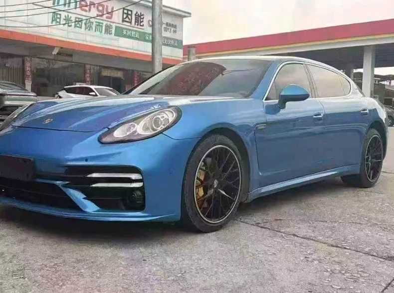 保时捷帕拉梅拉 正面外观二