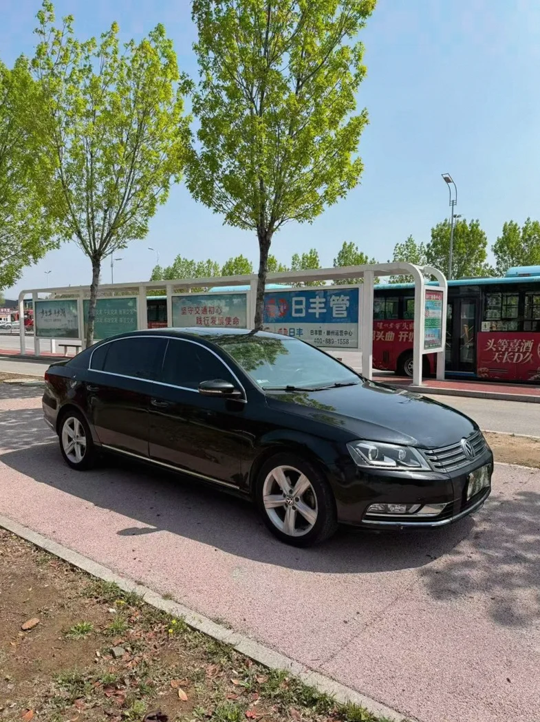 大众迈腾 正面外观三