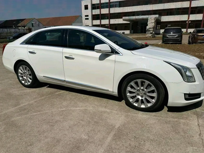 凯迪拉克XTS 正面外观二