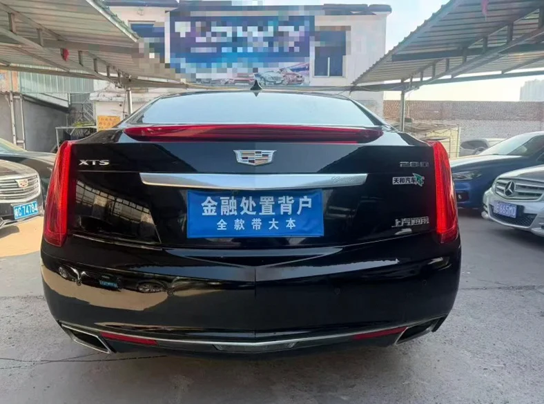 凯迪拉克XTS 内饰后排