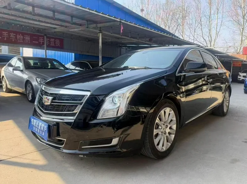 凯迪拉克XTS 正面外观二