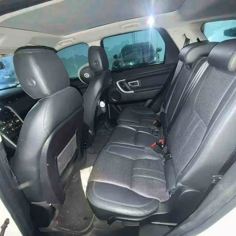 路虎发现神行 后面外观二