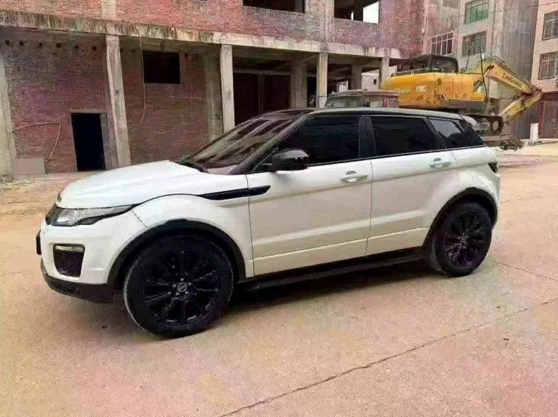 路虎极光 正面外观二