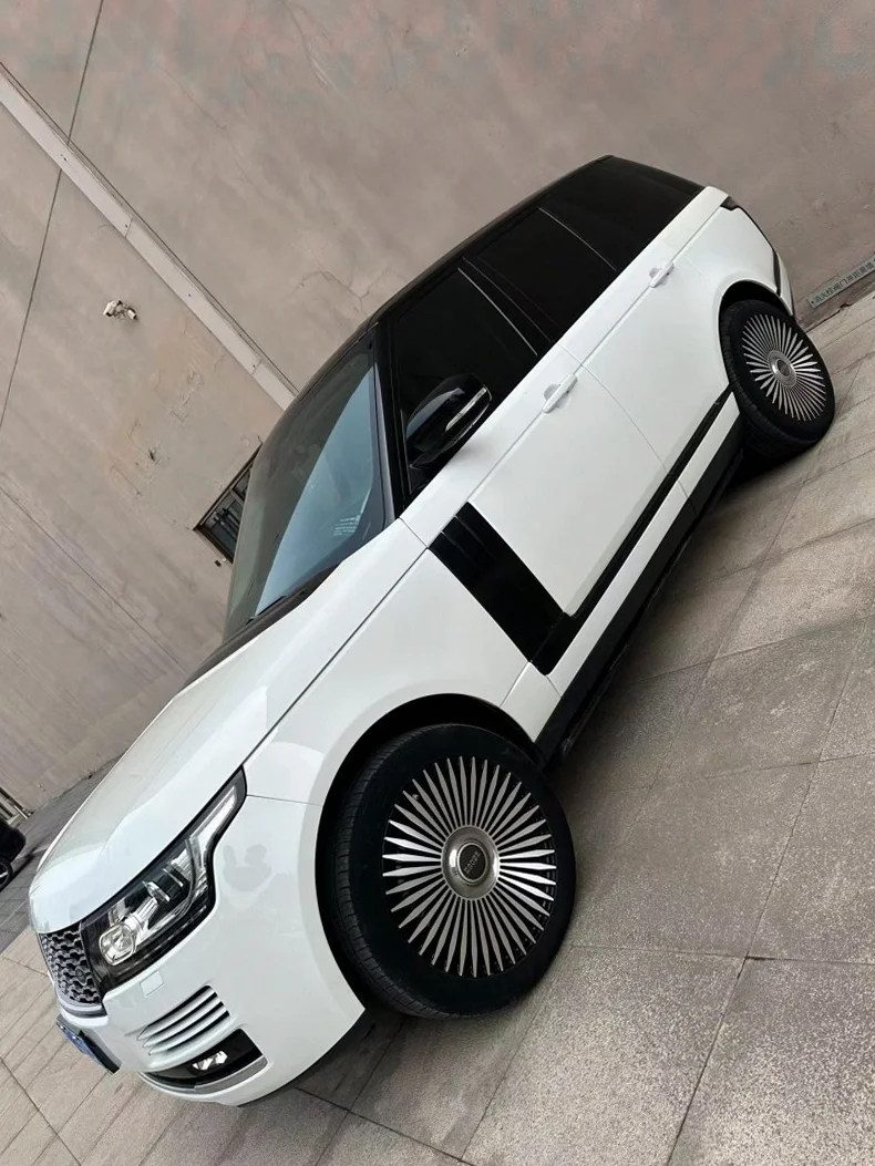 路虎揽胜行政 正面外观二