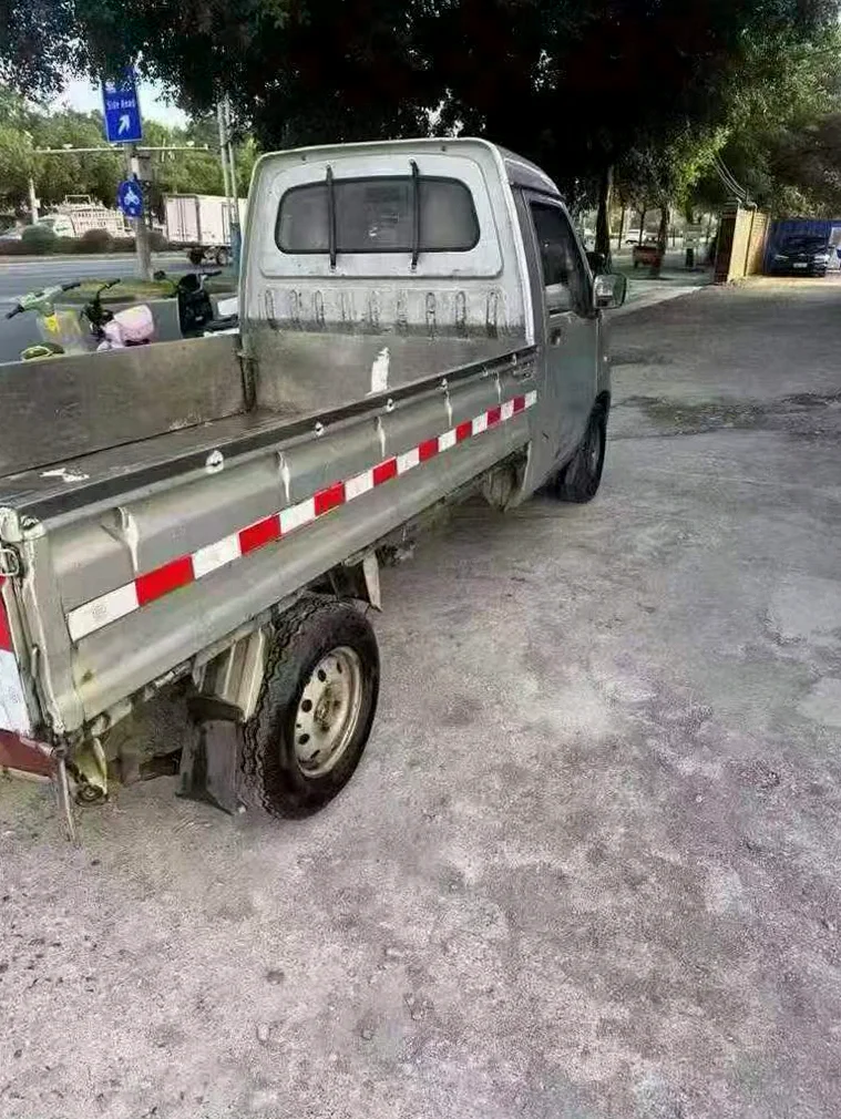 五菱汽车新卡 内饰后排