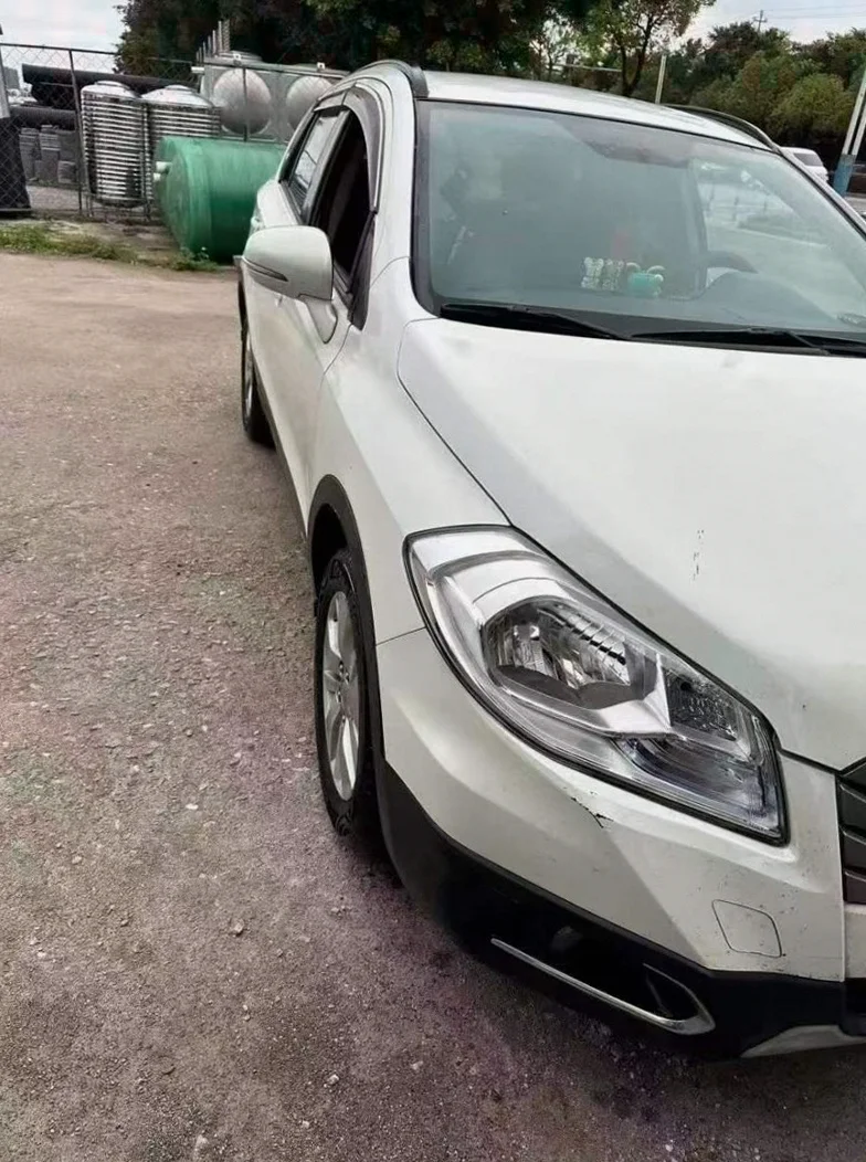 昌河A6 正面外观三