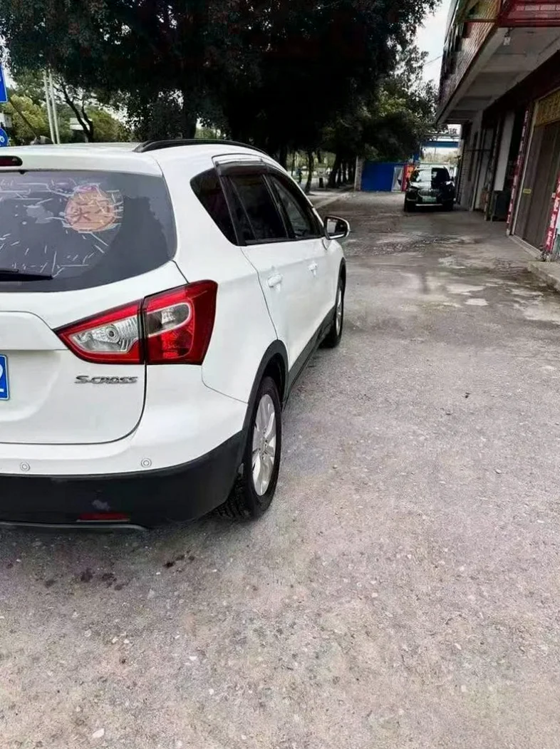 昌河A6 内饰前排