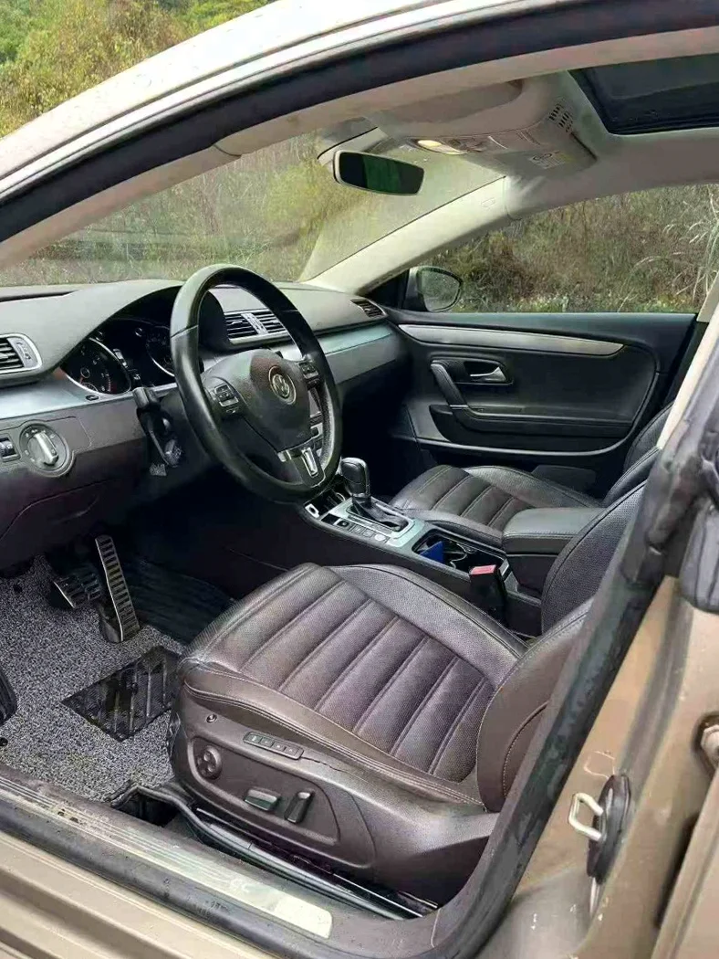 大众CC 正面外观三