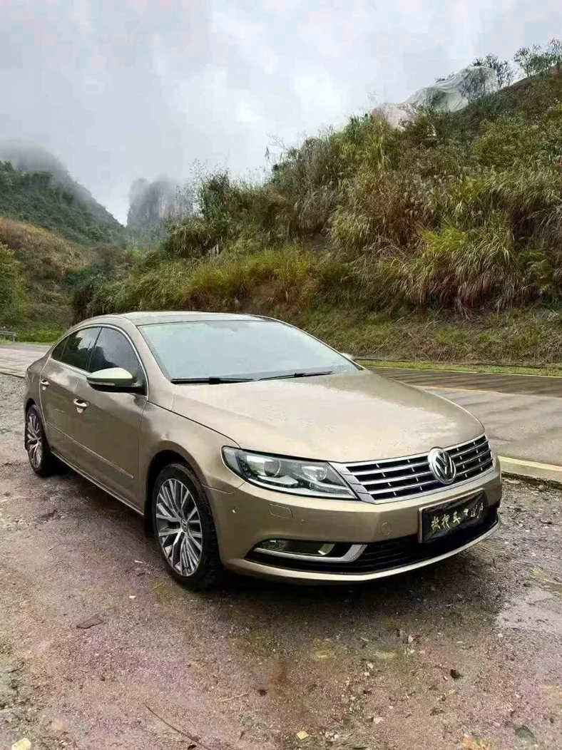 大众CC 正面外观二