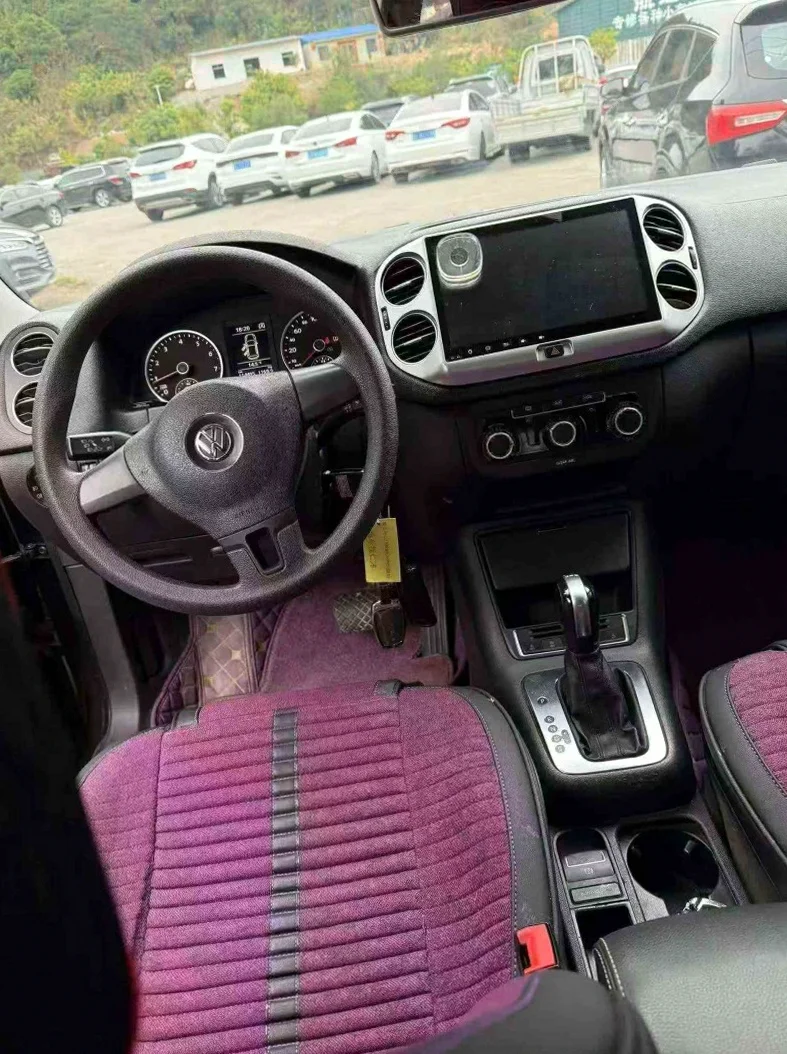 大众途观 后面外观一