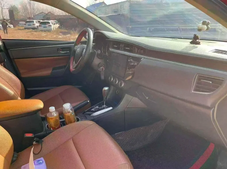 丰田雷凌 后面外观二