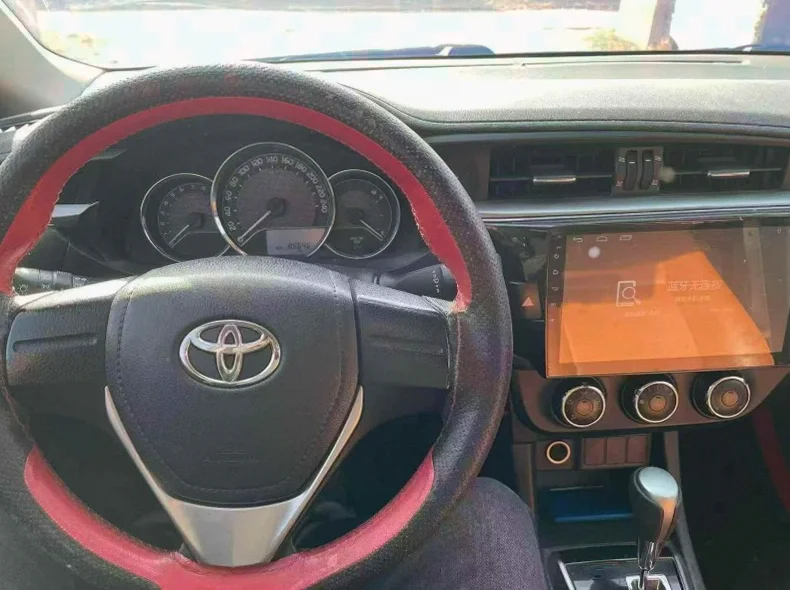 丰田雷凌 后面外观一