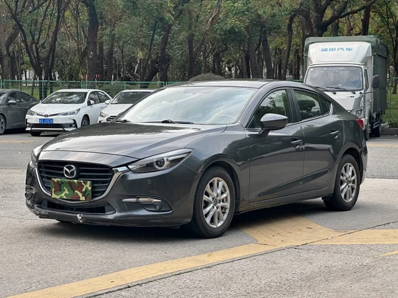 马自达昂克赛拉 正面外观三