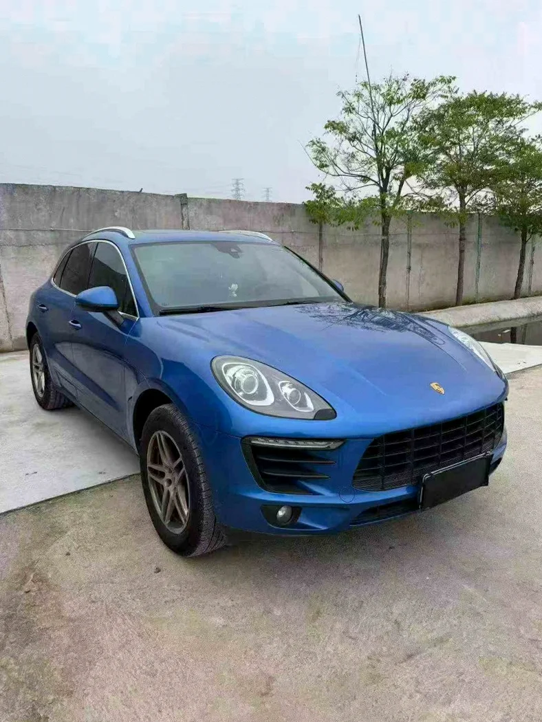 保时捷Macan 正面外观二