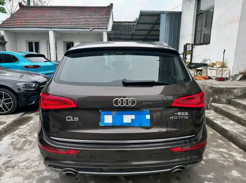 奥迪Q5 后面外观二