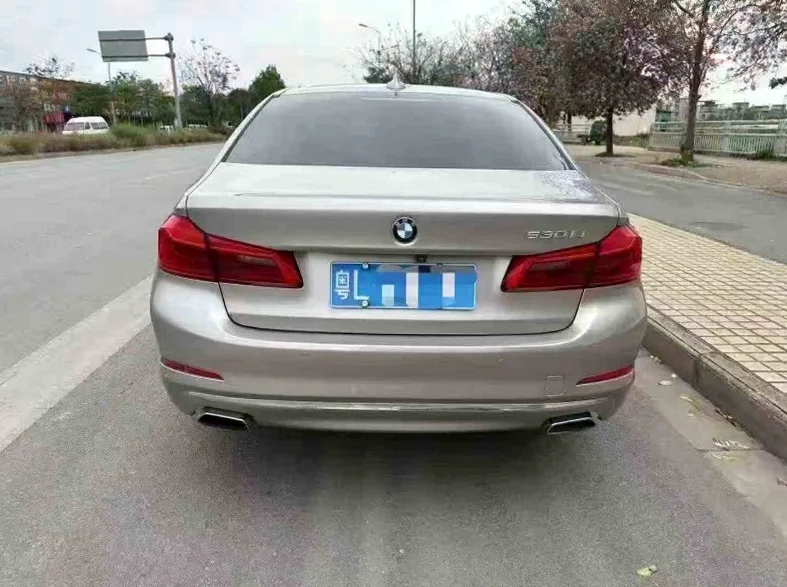 宝马5系 内饰后排