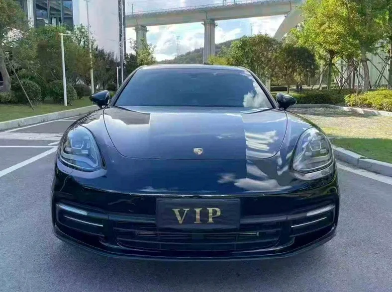 18年保时捷帕拉梅拉行政加长版