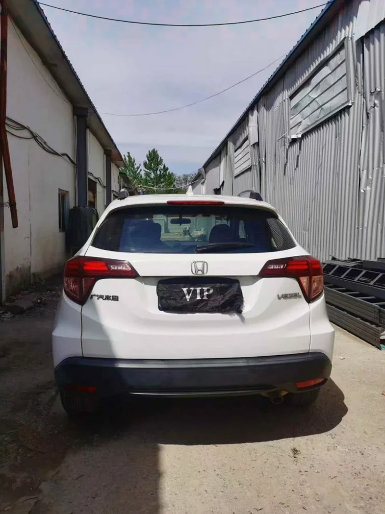 本田缤智 内饰前排