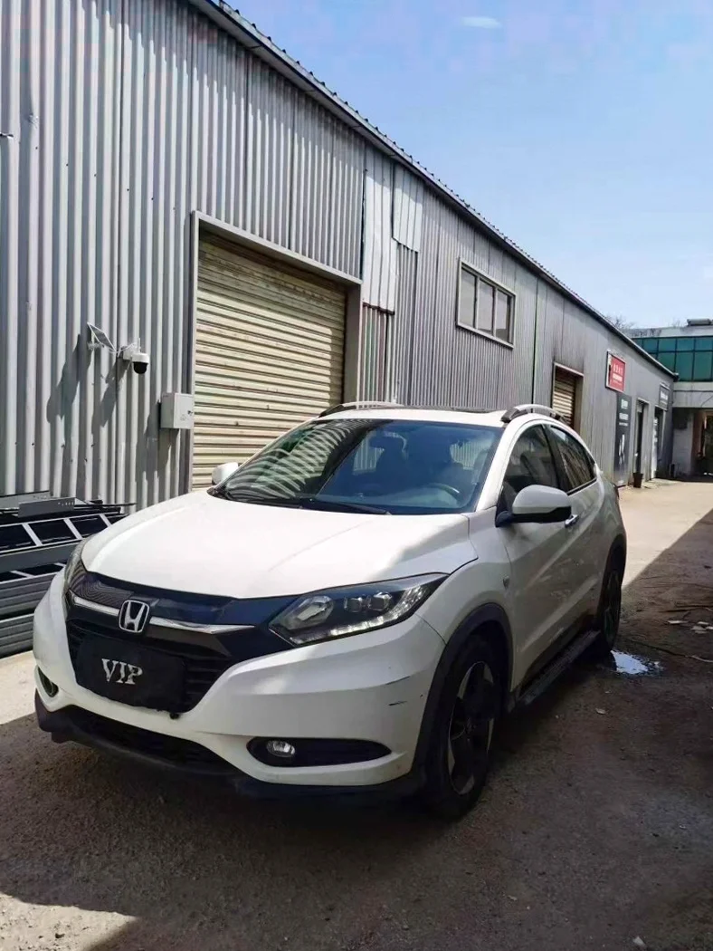 本田缤智 正面外观二