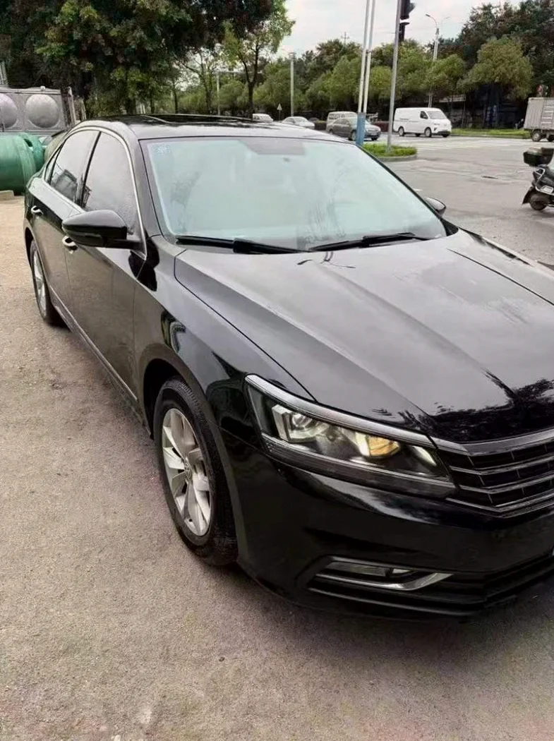 大众帕萨特 正面外观三