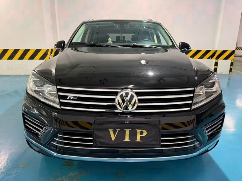 18年大众途锐3.0T V6四驱