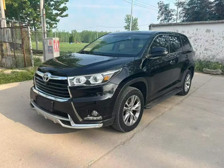 丰田汉兰达 正面外观三