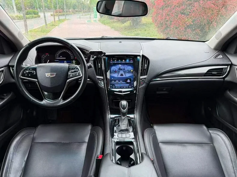 凯迪拉克ATS-L 后面外观三