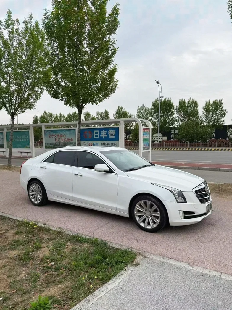 凯迪拉克ATS-L 正面外观三