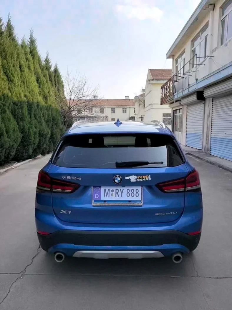 X1宝马 驾驶室