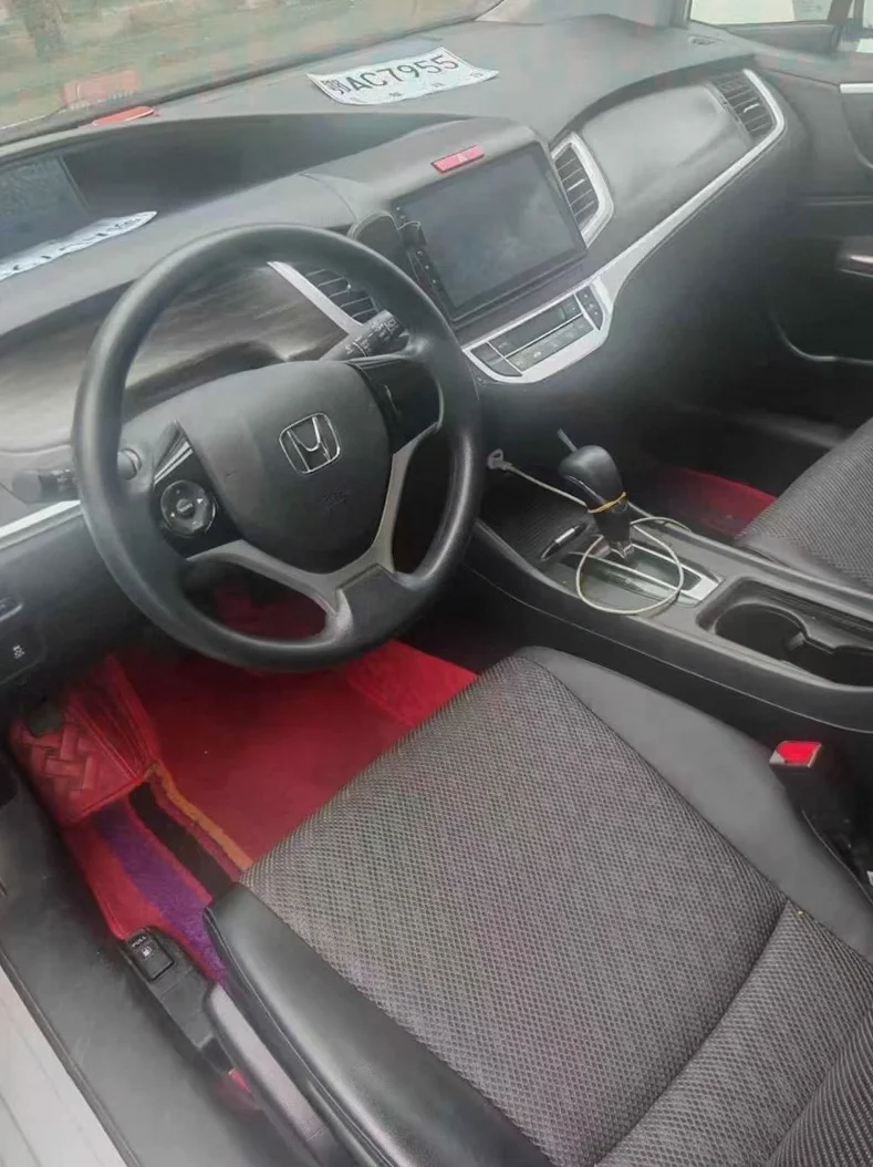 本田杰德 正面外观二