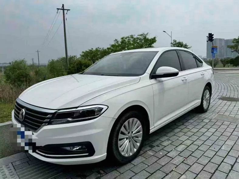 大众朗逸 正面外观二