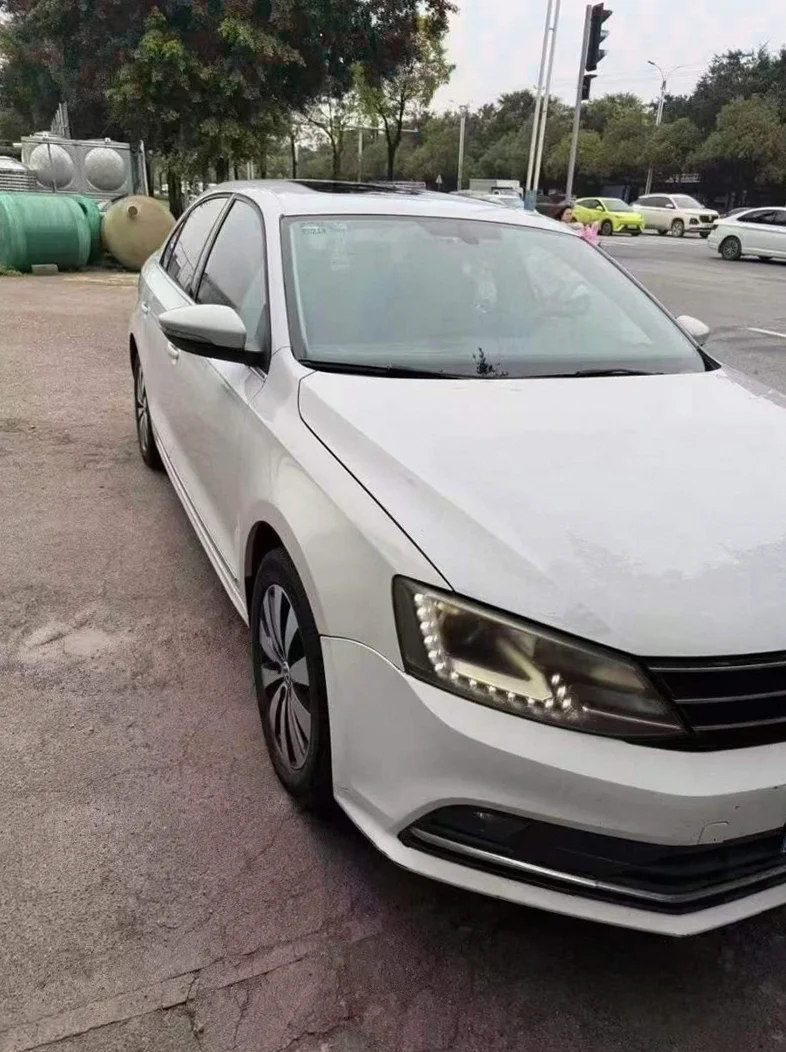 大众速腾 正面外观二