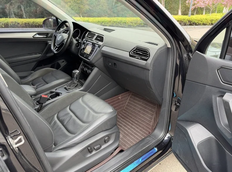 大众途观 后面外观三