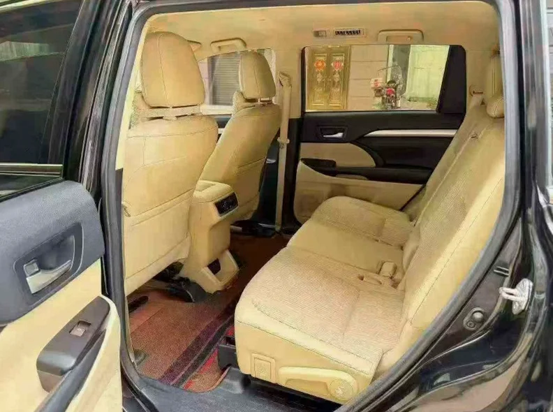 丰田汉兰达 后面外观二