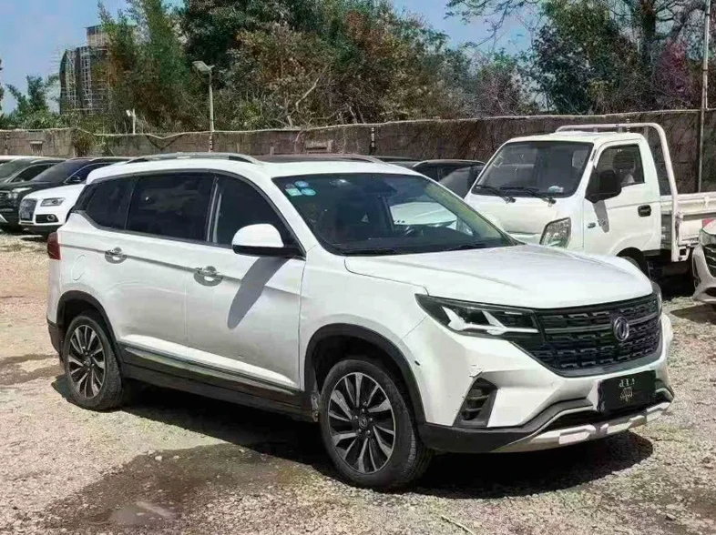 风行东风 正面外观二