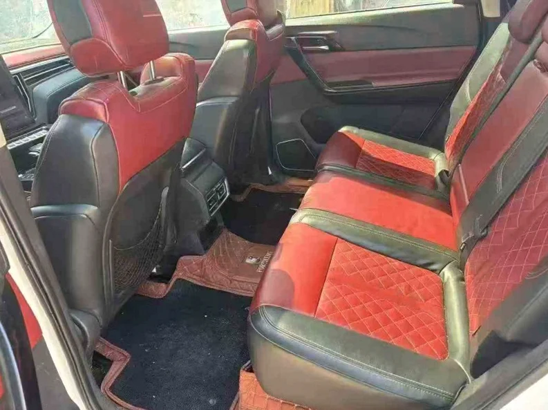 风行东风 后面外观一